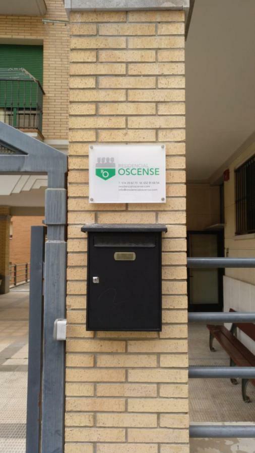 Residencial Oscense Hotel Huesca Exterior photo