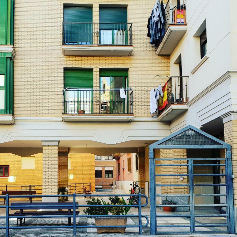Residencial Oscense Hotel Huesca Exterior photo